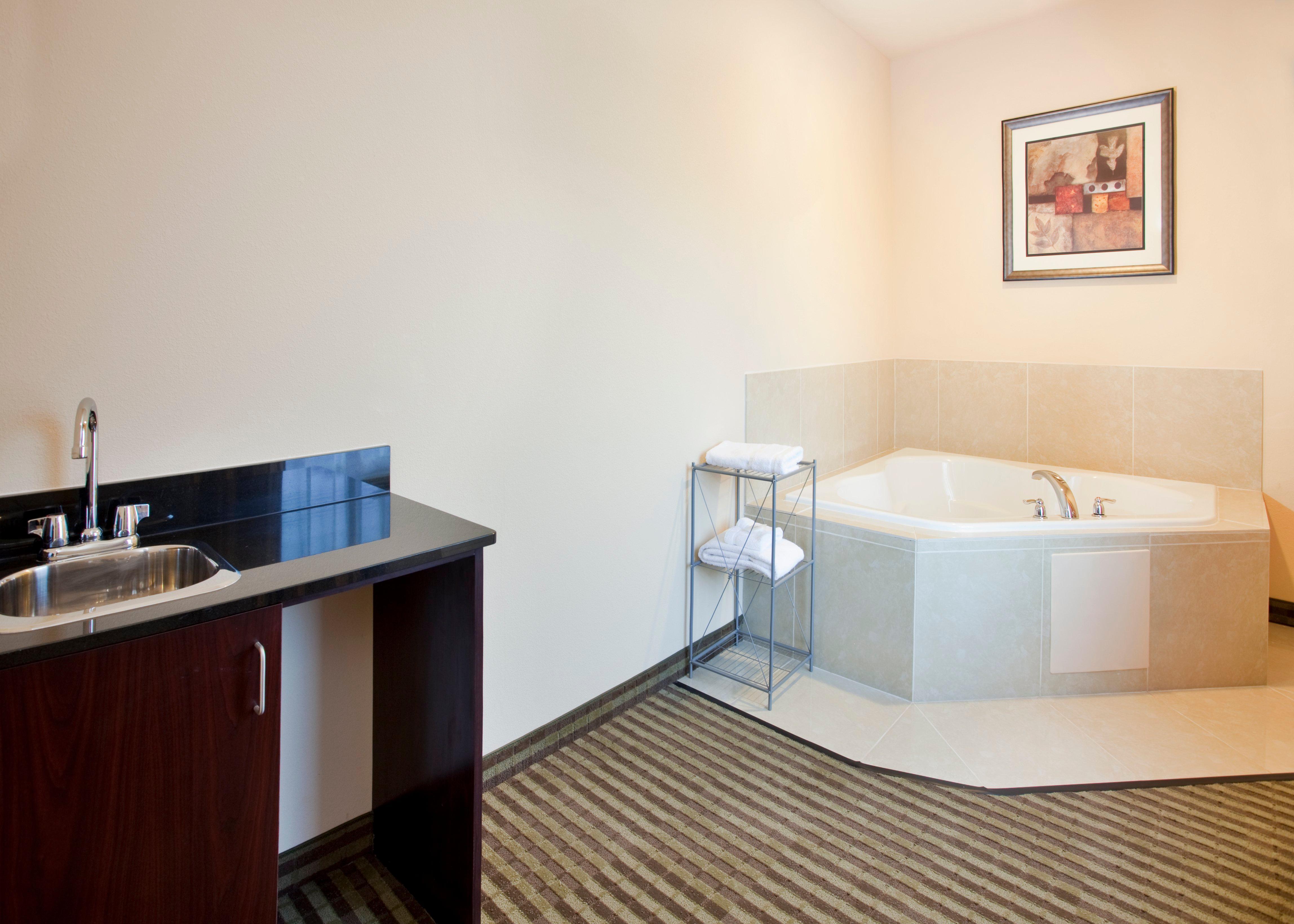Holiday Inn Express Hotel & Suites Guthrie North Edmond, An Ihg Hotel Exteriör bild